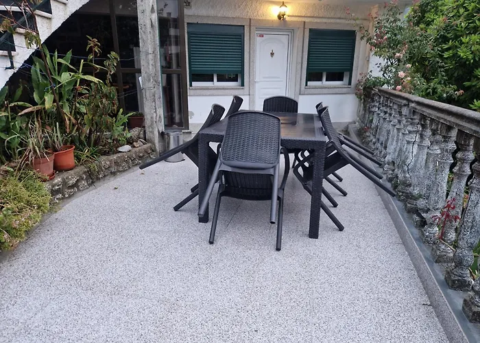 Casa Dos Santos Alojamento - Guest House